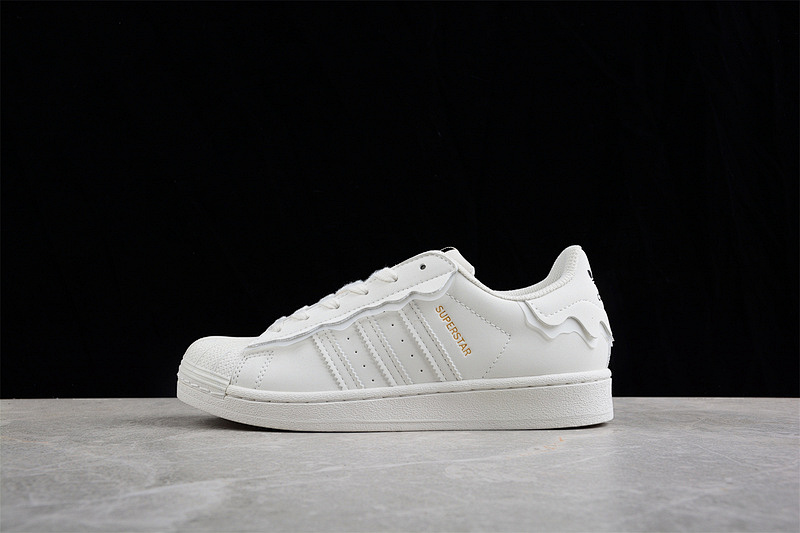 Adidas SUPERSTAR SHOES CREAMY WHITE/CREAMY WHITE/CORE BLACK · GW4441, photo 1