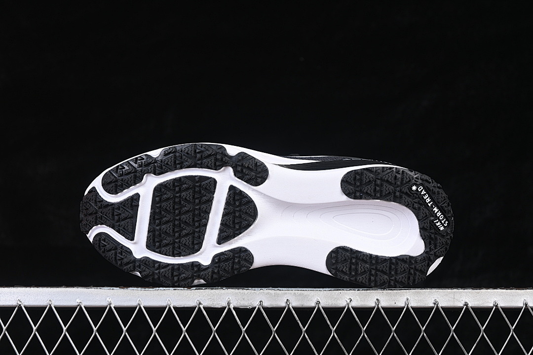 Nike [HQ7002-002]-[AIR ZOOM VOMERO 18 CASUAL SHOES BLACK/WHITE]-[WOMAN:36-39]-[MAN:40-45] - Image 14