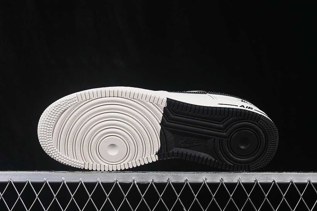 Nike [DN9688-152]-[AIR FORCE 1 07 LOW CASUAL SNEAKERS WHITE/BLACK]-[WOMAN:36-39]-[MAN:40-45] - Image 14