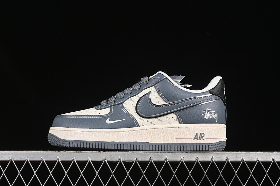 Nike [XS1958-553]-[AIR FORCE 1 07 LOW WHITE/GREY/BLACK]-[WOMAN:36-39]-[MAN:40-45] - Image 2