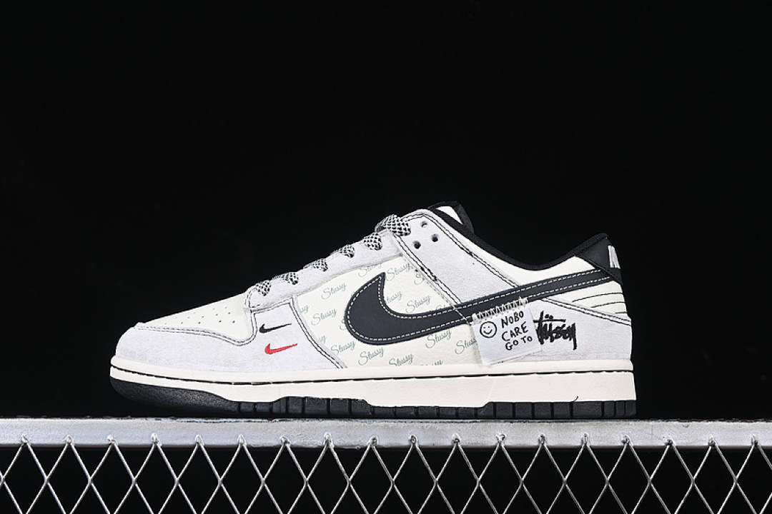 Supreme [YX5066-220]-[SB DUNK LOW SUPREME WHITE/GREY/BLACK]-[WOMAN:36-39]-[MAN:40-45], photo 1