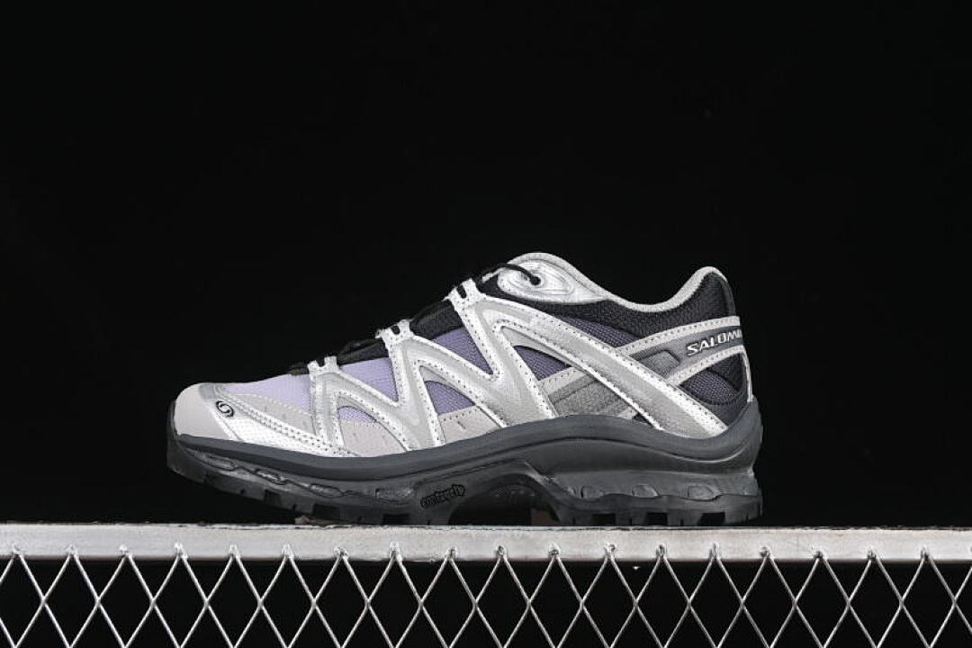 On Running On Running XT-QUEST PANHUI BLACK/LIGHT GRAY/SILVER · 478852-22, photo 1