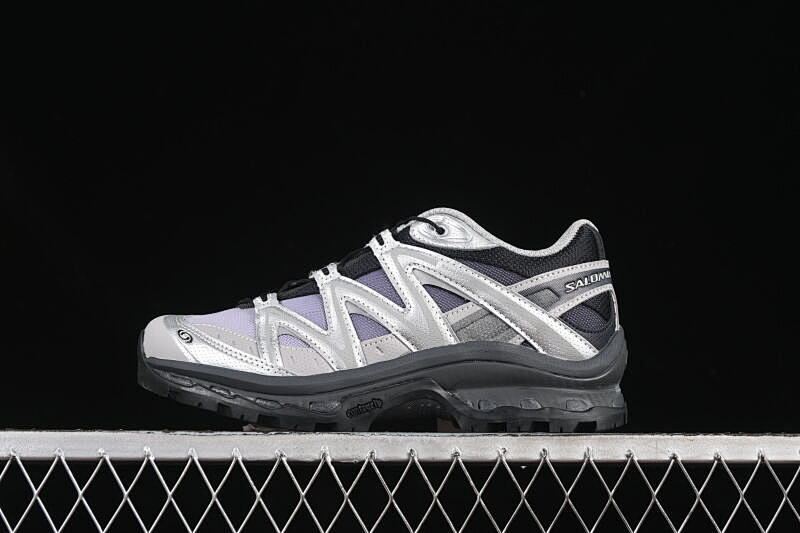 On Running On Running XT-QUEST PANHUI BLACK/LIGHT GRAY/SILVER · 478852-22, photo 1