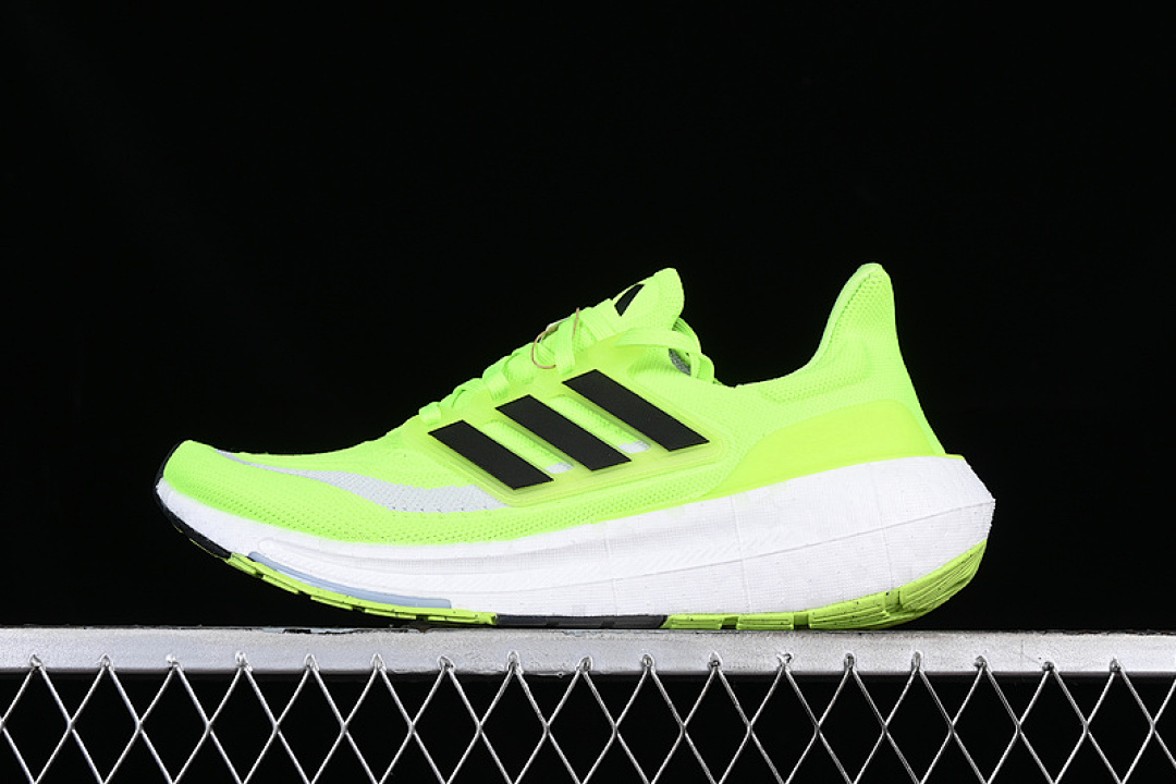 Adidas Adidas ULTRA BOOST LIGHT 23 WHITE/BLACK/GREEN · IE1767, photo 1