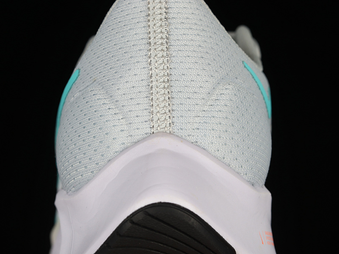 Nike [CW7356-105]-[AIR ZOOM PEGASUS 38 WHITE/WHITE/BLUE]-[MAN:39-45] - Image 6