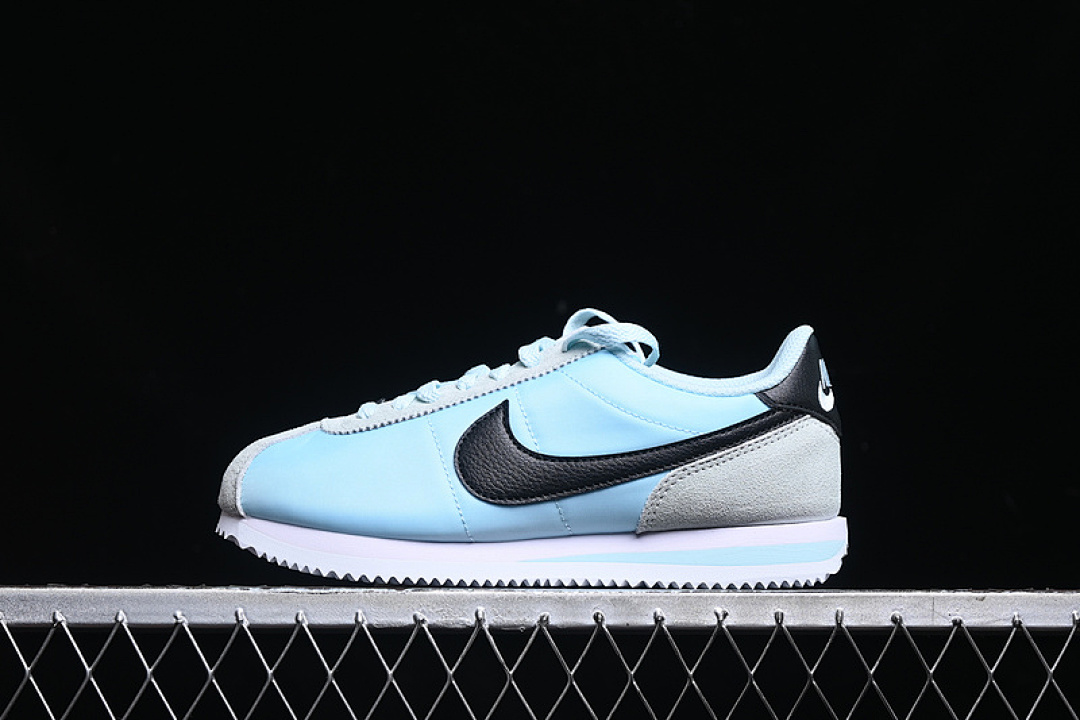 Unbranded [DZ2795-401]-[CLASSIC CORTEZ LEATHER GLACIER BLUE/WHITE/SAFETY ORANGE/BLACK]-[WOMAN:35.5-39], photo 1