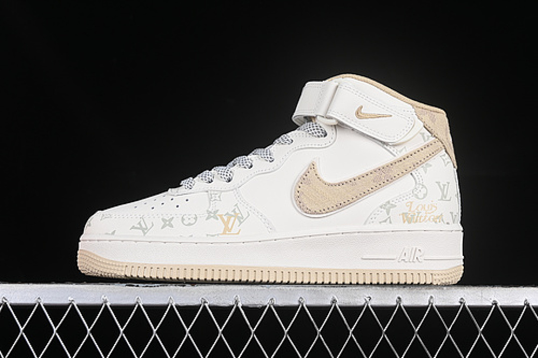 Nike Nike AIR FORCE 1 07 MID L*V GREY/YELLOW/WHITE · DV9988-600, photo 1
