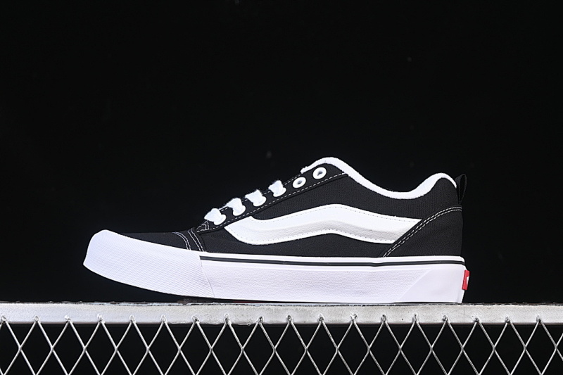 RETRO CASUAL CANVAS SKATE SHOES BLACK/WHITE · VN0009QC6BK, photo 1