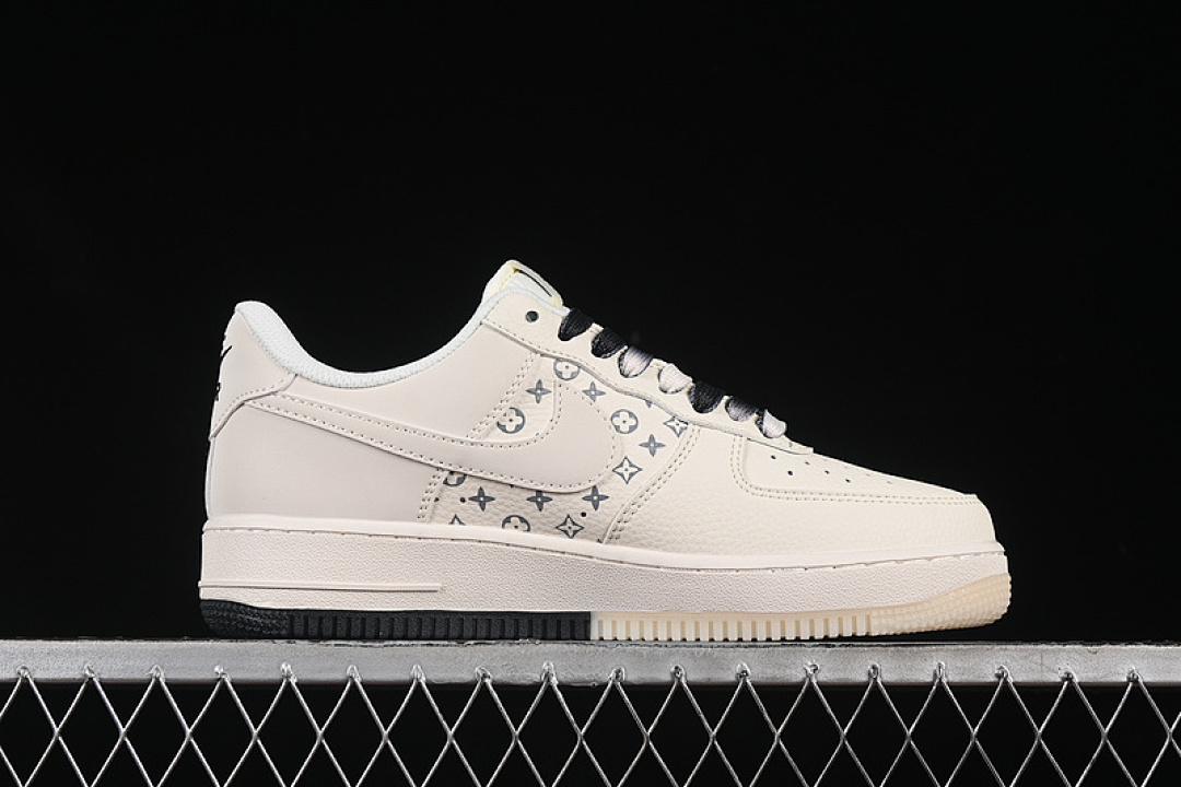 Nike [HH7518-076]-[AIR FORCE 1 07 LOW BEIGE/BLACK]-[WOMAN:36-39]-[MAN:40-45] - Image 16