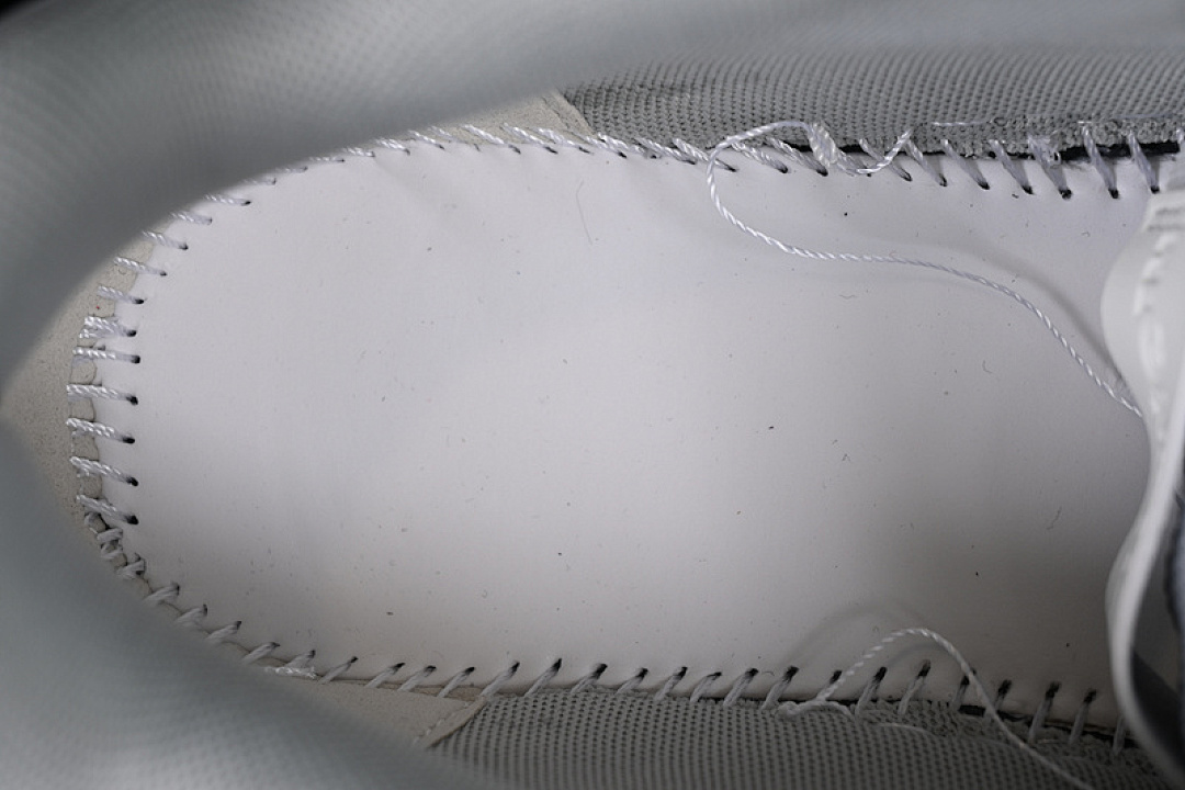 Hoka [OFF-WHITE OUT OF OFFICE WHITE BLACK GRAY]-[UNISEX:36-47] - Image 5
