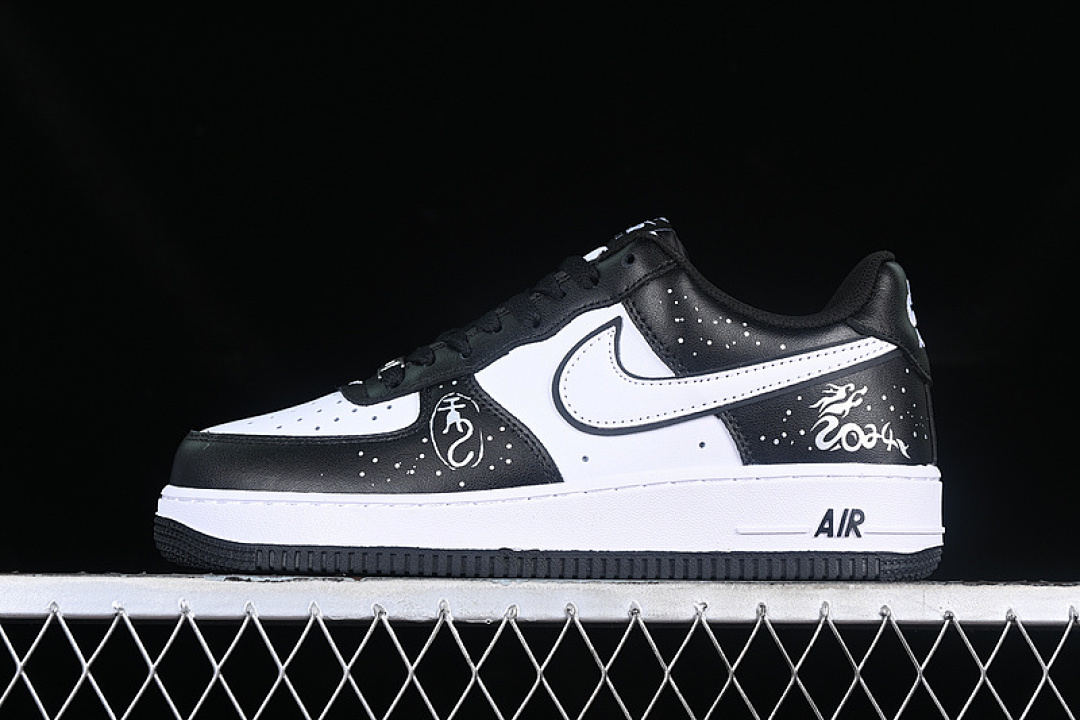 Nike [DV0788-001]-[AIR FORCE 1 07 LOW ORACLE BLACK/WHITE/BLACK]-[WOMAN:36-39]-[MAN:40-45], photo 1