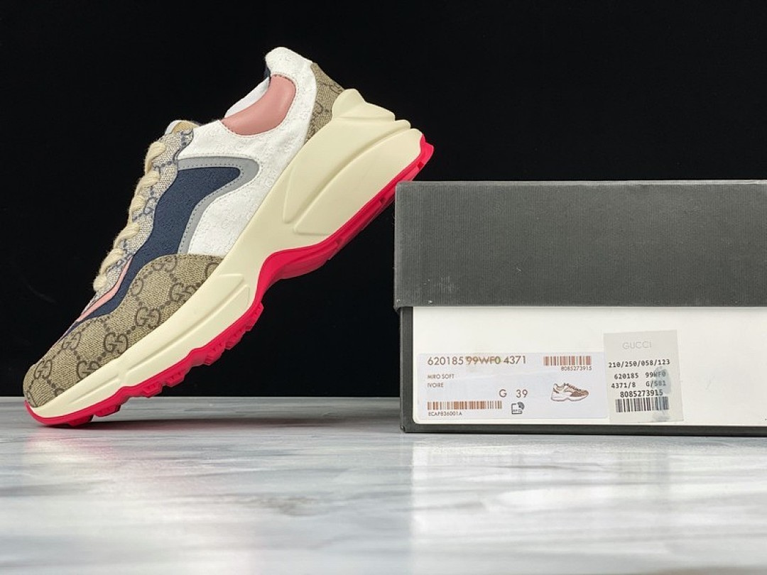 On Running [PLUS GU*CCI RHYTON SHOES WHITE/PINK/PURPLE]-[WOMAN:34-40] - Image 2