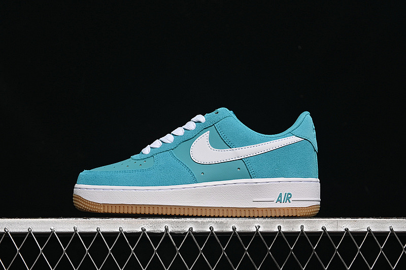 Nike Nike AIR FORCE 1 07 LOW WHITE/BLUE · IB6388-301, photo 1