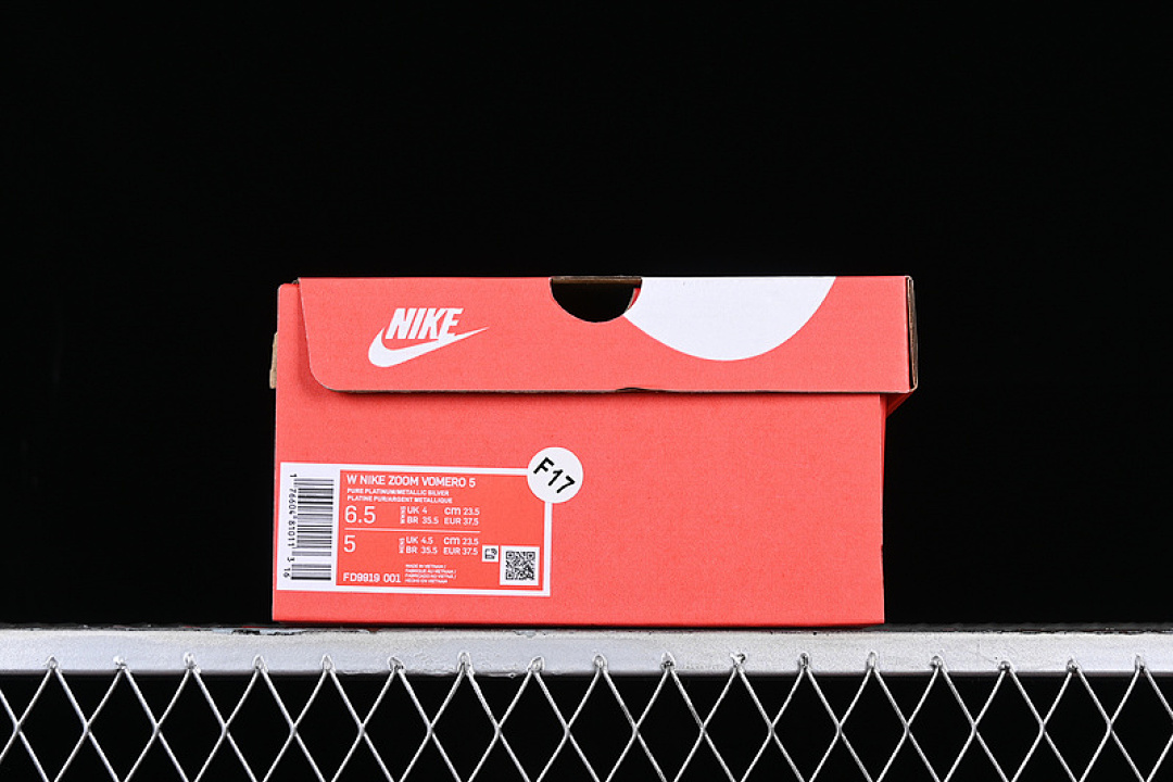 Nike [FD9919-001]-[ZOOM VOMERO 5 SP GREY/SILVER/BLACK/WHITE]-[WOMAN:36-39]-[MAN:40-45] - Image 11