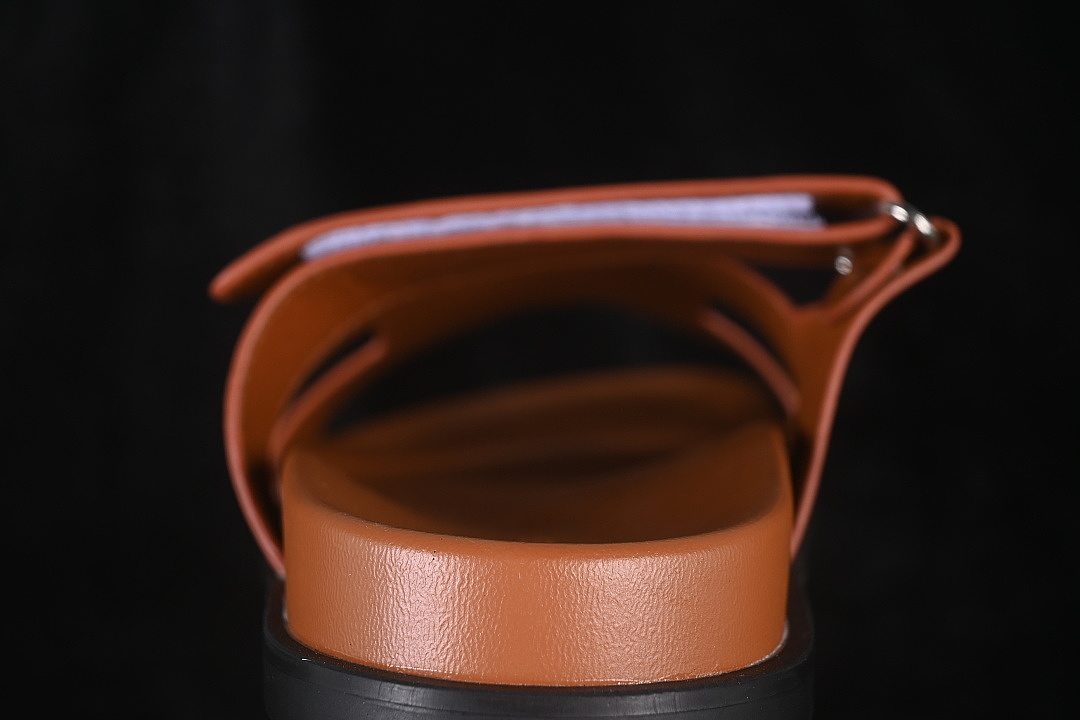 Chanel [CHYPRE FLAT BOTTOMED ONE SHOULDER SLIPPERS BROWN/COFFEE]-[WOMAN:35-39]-[MAN:40-46] - Image 5