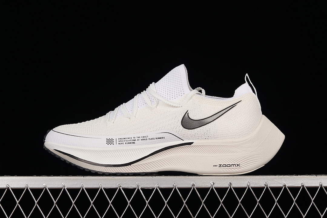 Unbranded [DM4386-991]-[ZOOMX VAPORFLY NEXT％ 4.0 WHITE/WHITE/BLACK]-[WOMAN:36-39]-[MAN:40-45], photo 1