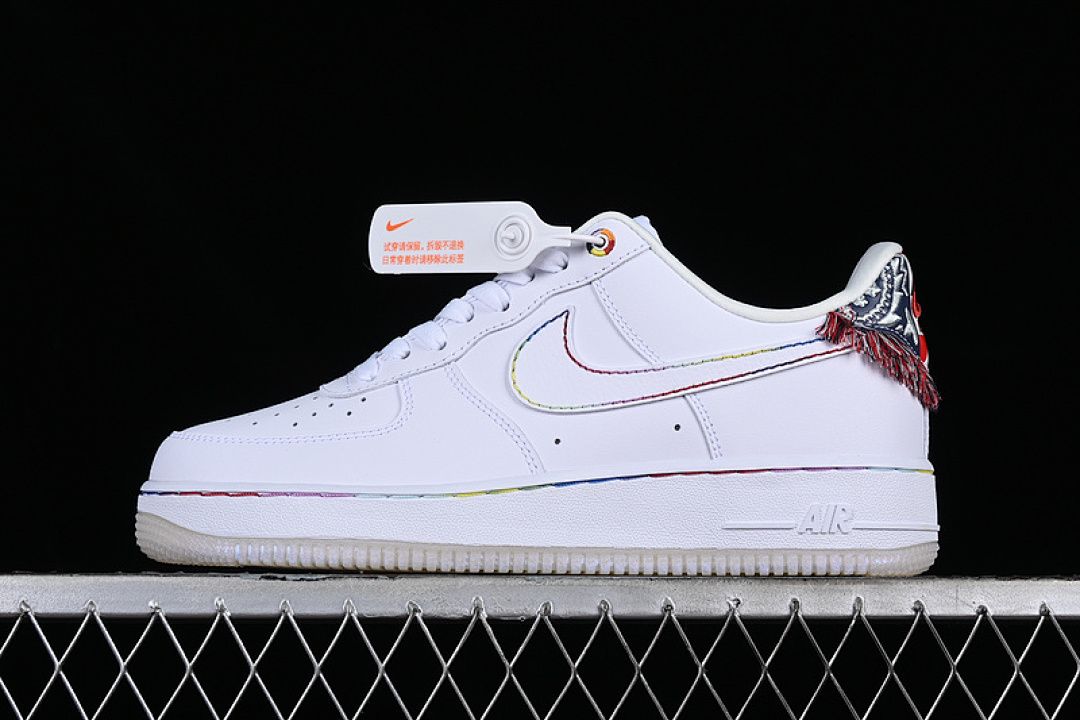 Nike Nike AIR FORCE 1 07 LOW WHITE/RED · FN8918-111, photo 1