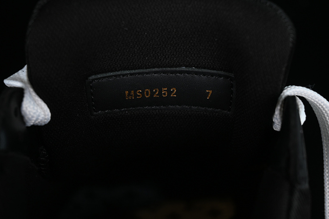 Louis Vuitton [TRAINER WHITE/BLACK]-[WOMAN:35-39]-[MAN:40-45] - Image 6