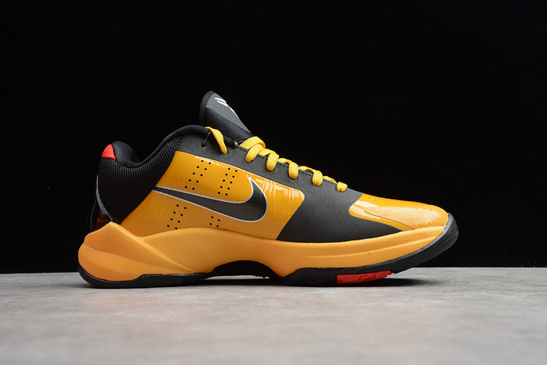 Nike [386429-701]-[ZOOM KOBE 5 BRUCE LEE DL SL./BLCK-MTLLC SLVR-CMT]-[MAN:39-46] - Image 5