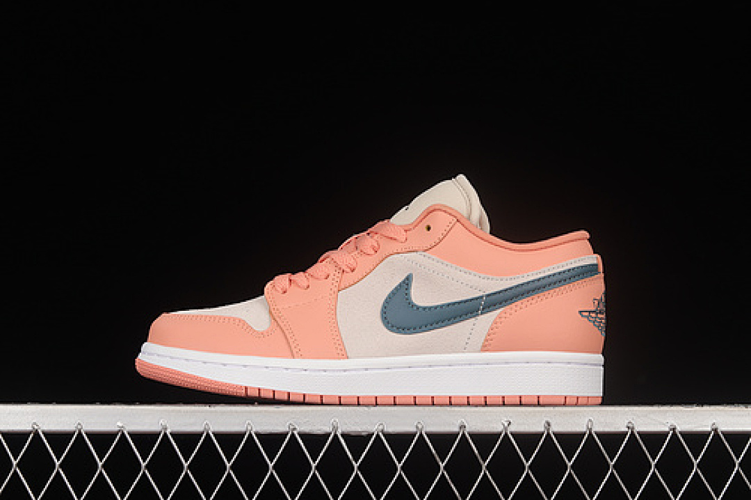 Jordan [DC0774-800]-[AIR JORDAN 1 LOW LIGHT MADDER ROOT/DARK TEAL GREEN]-[WOMAN:35.5-40], photo 1
