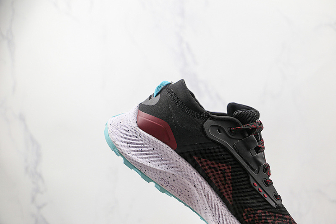 Nike [DC8793-002]-[PEGASUS TRAIL 3 GTX BLACK/DARK BEETROOT/DYNAMIC TURQUOISE/BRIGHT CRIMSON] - Image 6