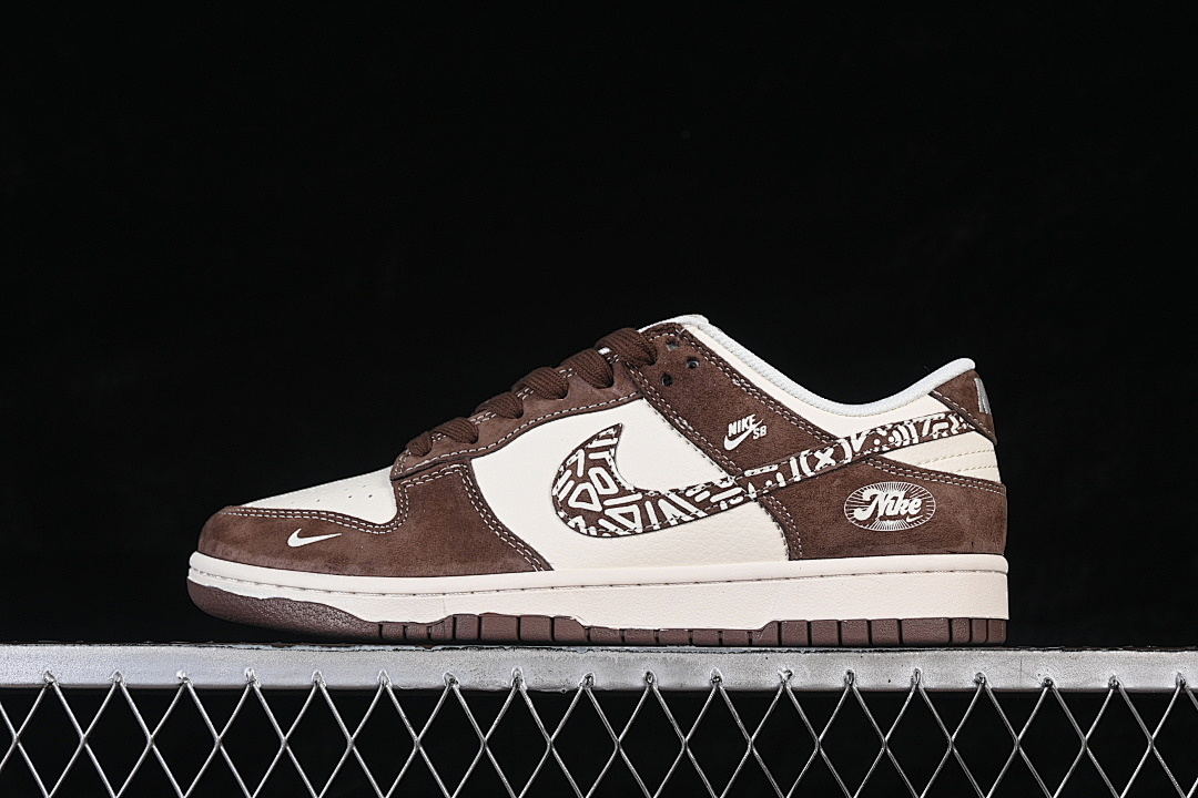 Nike DUNK LOW CASUAL SNEAKERS COFFEE/WHITE · XD1588-240, photo 1