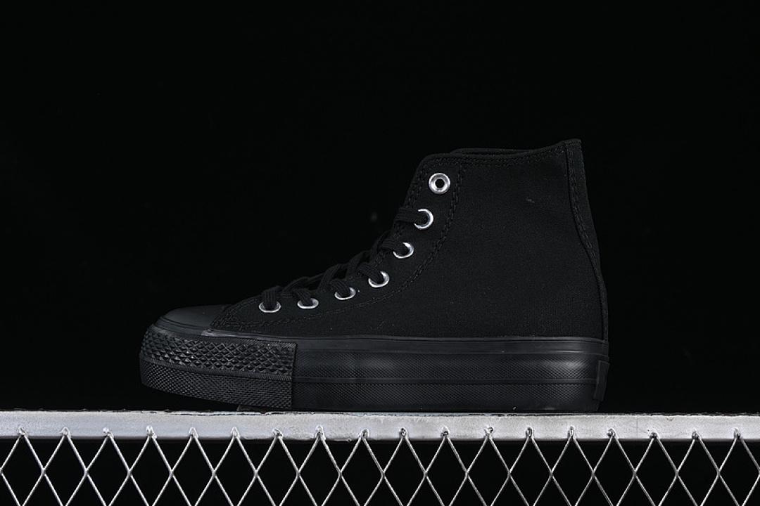 Converse [31311130]-[CONVERSE ALL STAR BLACK/WHITE]-[WOMAN:35-39]-[MAN:40-44], photo 1