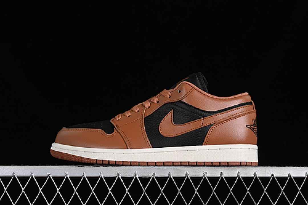 Jordan AIR Jordan 1 LOW ARCHAEO BROWN/BLACK/SAIL · DC0774-021, photo 1