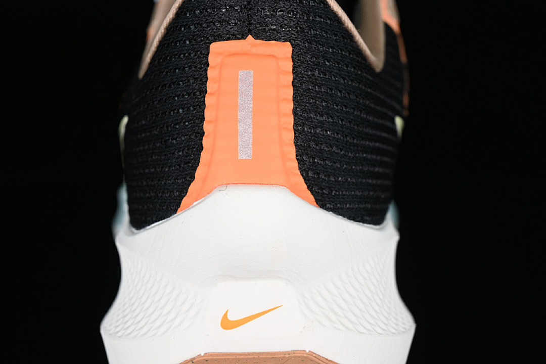 Nike [FQ6852-081]-[AIR ZOOM PEGASUS 40 WHITE/BLACK/YELLOW/ORANGE]-[MAN:39-46] - Image 7