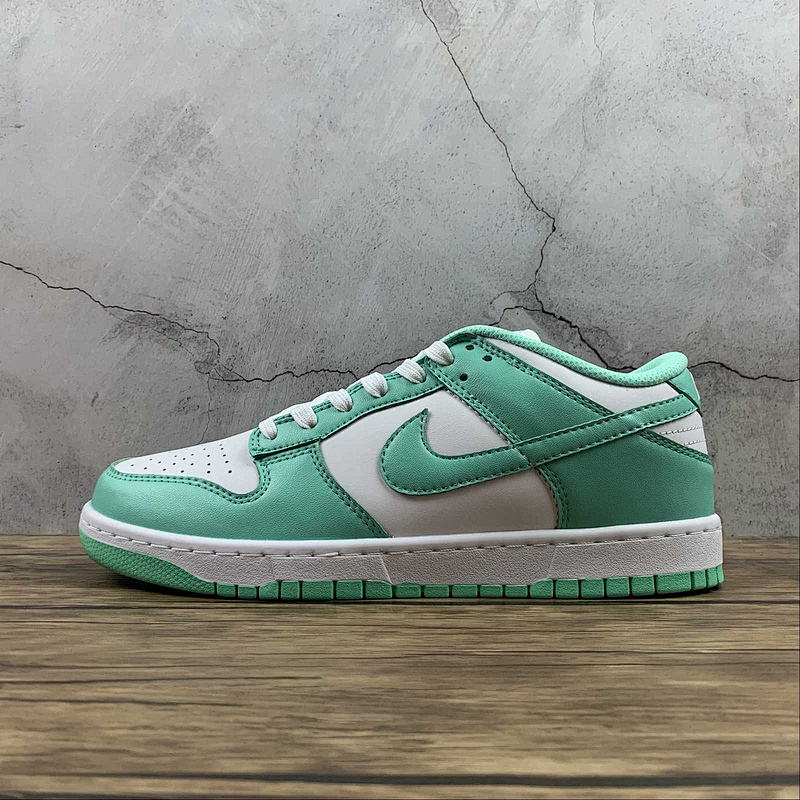 Nike SB DUNK LOW WHITE/GREEN GLOW/WHITE · DD1503-105, photo 1