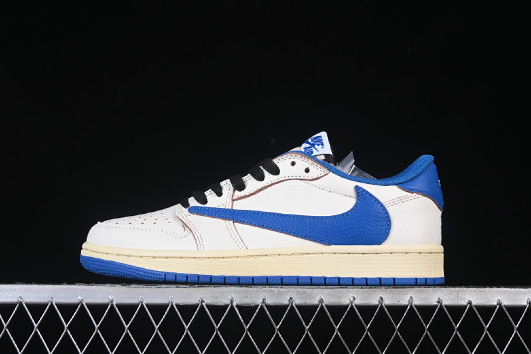 Jordan [DM7866-104]-[TRAVIS SCOTT X AIR JORDAN 1 LOW OG WHITE/BLUE/BLACK/BEIGE]-[UNISEX:36-47.5], photo 1