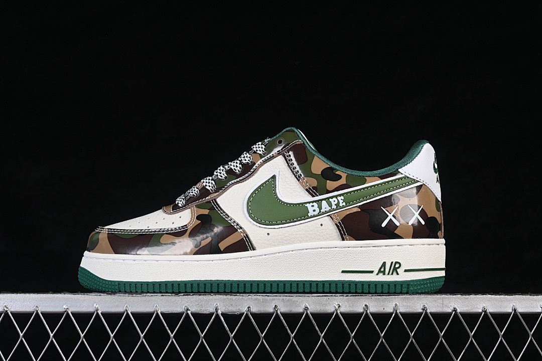 Nike Nike AIR FORCE 1 07 LOW WHITE/BLACK/BROWN/GREEN · SY1388-032, photo 1