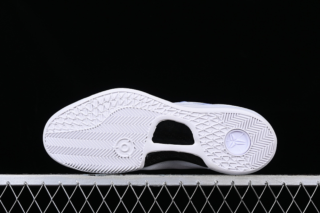 Nike [FJ9364-100]-[KOBE 8 SYSTEM WHITE]-[MAN:40-46] - Image 16
