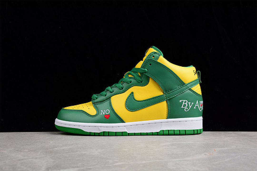 Supreme [DN3741-700]-[SUPREME X DUNK HIGH SB BY ANY MEANS BRAZIL/GREEN YELLOW]-[WOMAN:36-39], photo 1