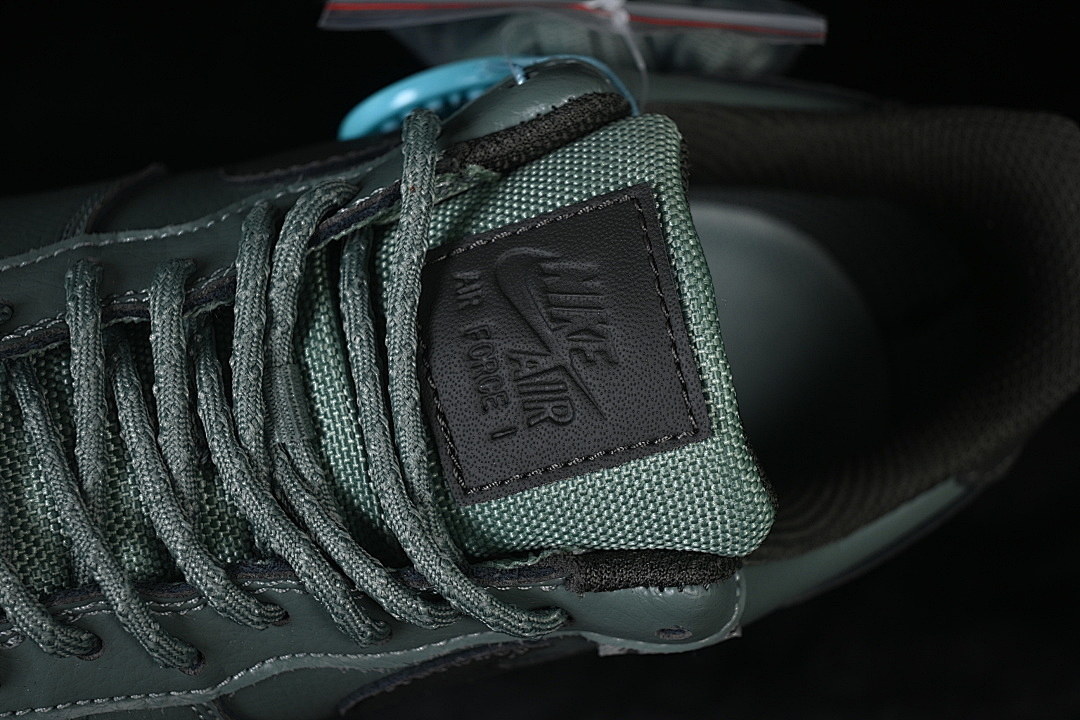 Nike [HV5953-300]-[AIR FORCE 1 LOW GORE-TEX VIBRAM CLAY GREEN/BLACK]-[WOMAN:36-39]-[MAN:40-45] - Image 9