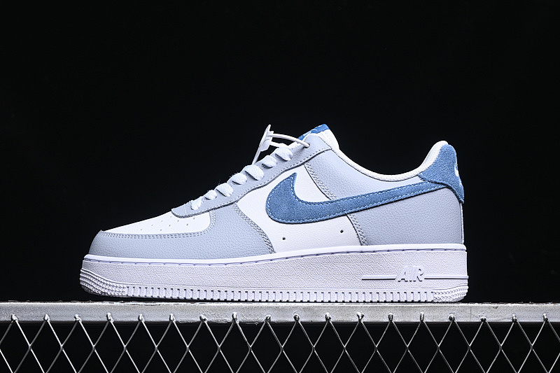 Nike Nike AIR FORCE 1 07 LOW WHITE/BLUE · HV1795-141, photo 1