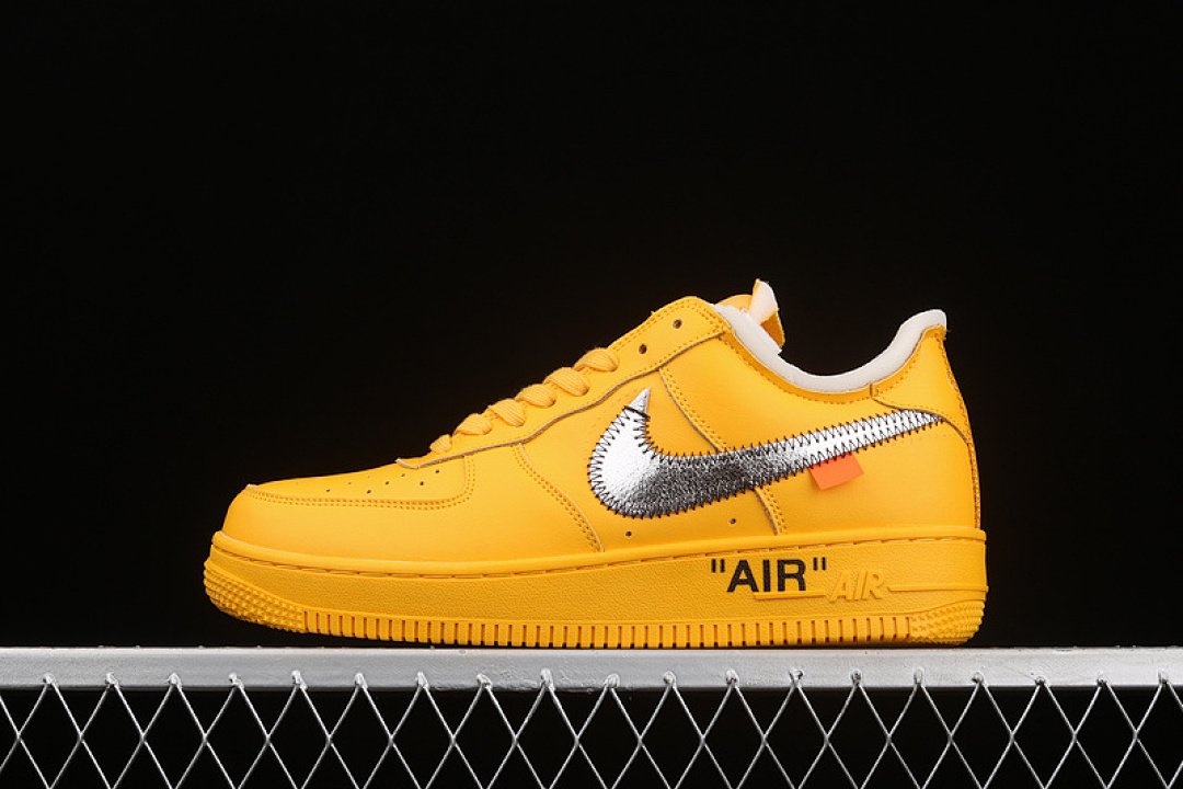 Nike [DD1876-700]-[OW X AIR FORCE 1 LOW UNIVERSITY GOLD/BLACK/METALLIC SILVER]-[UNISEX:36-45], photo 1