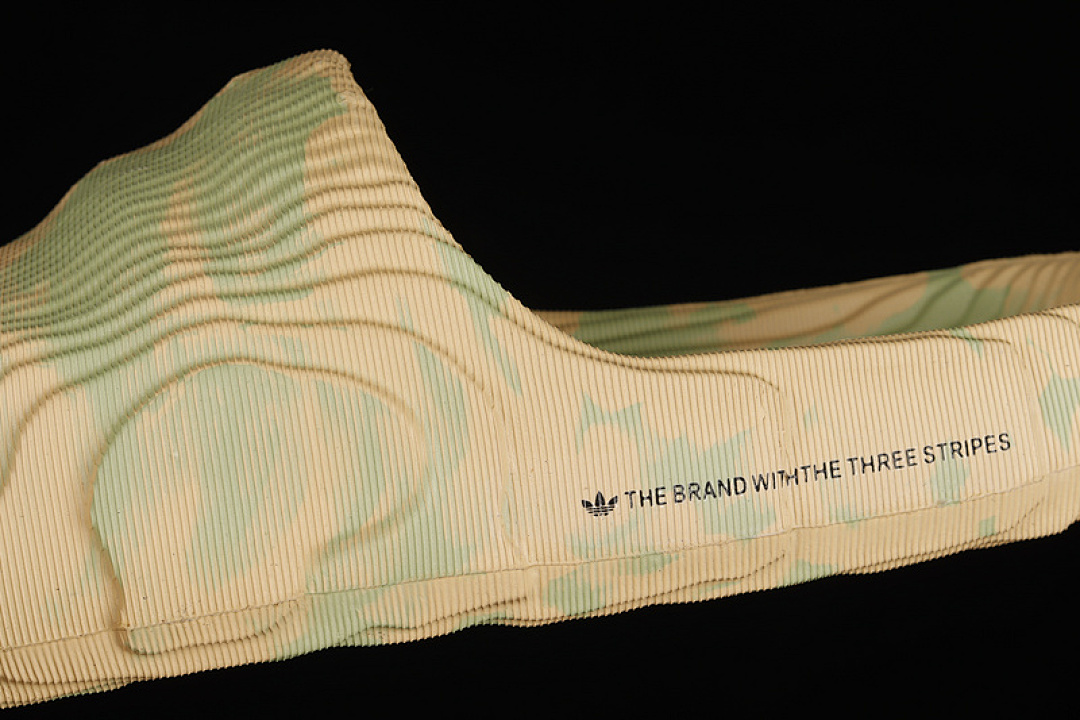 Adidas [GY1597]-[ADILETTE 22 SLIDES MAGIC LIME/ST DESERT SAND/MAGIC LIME]-[WOMAN:36-39]-[MAN:40-46] - Image 4