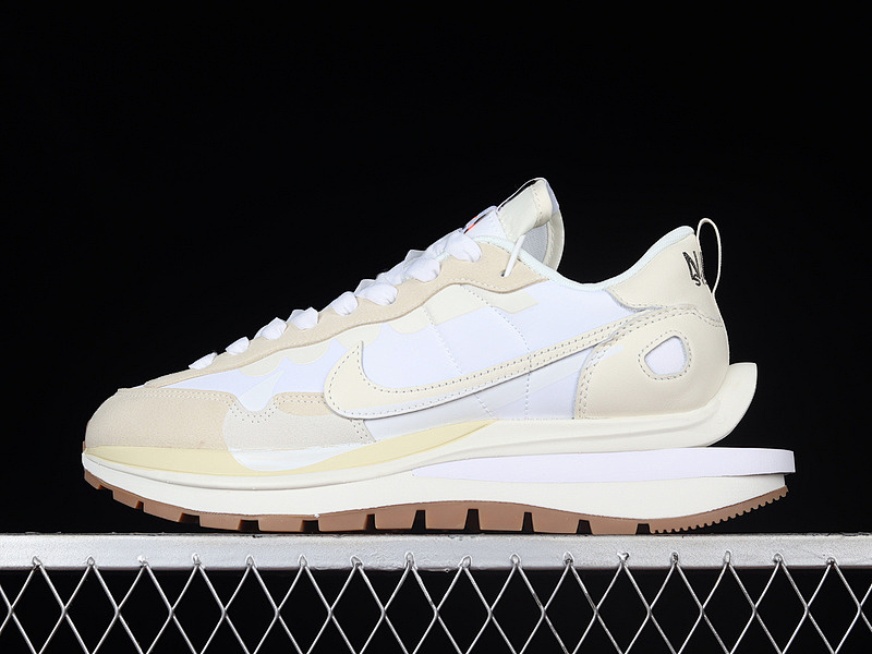 Sacai Sacai X VAPORWAFFLE SAIL GUM SAIL/WHITE/WHITE · DD1875-100, photo 1