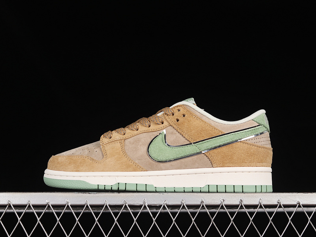 Nike OTOMO KATSUHIRO SB DUNK LOW STEAMBOY OST BROWN GREEN · ST1391-202, photo 1