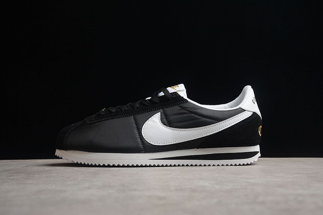 Unbranded [902804-001]-[CORTEZ BASIC NYLON COMPTON BLACK/WHITE-METALLIC GOLD]-[WOMAN:36-39]-[MAN:40-45], photo 1