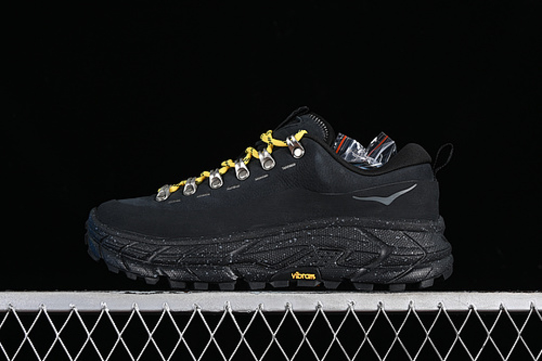 Hoka Hoka [1147952 BBLC]-[ ONE TOR SUMMIT BLACK/YELLOW]-[WOMAN:36-39]-[MAN:40-45], photo 1