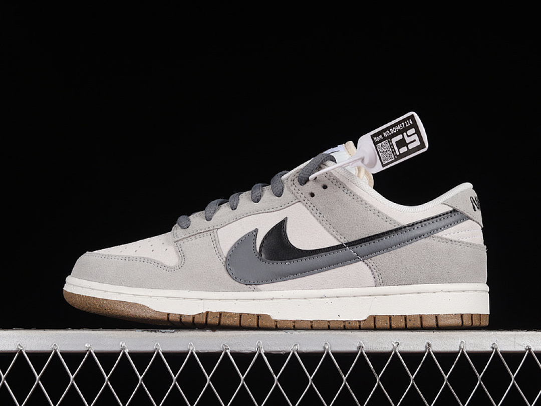 Unbranded [DO9457-114]-[SB DUNK LOW 85 WHITE/BLACK/GREY]-[WOMAN:36-39]-[MAN:40-46], photo 1