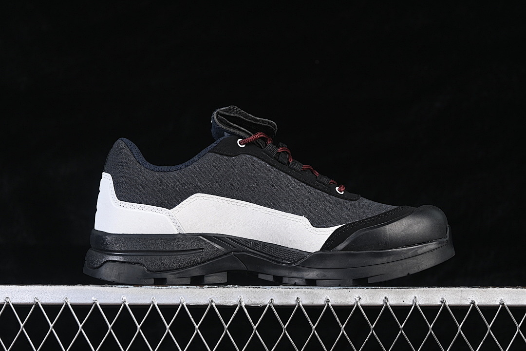 On Running [474200-28]-[X-ALP OUTDOOR TRAIL RUNNING SHOES BLACK/WHITE]-[WOMAN:36-39]-[MAN:40-45] - Image 16