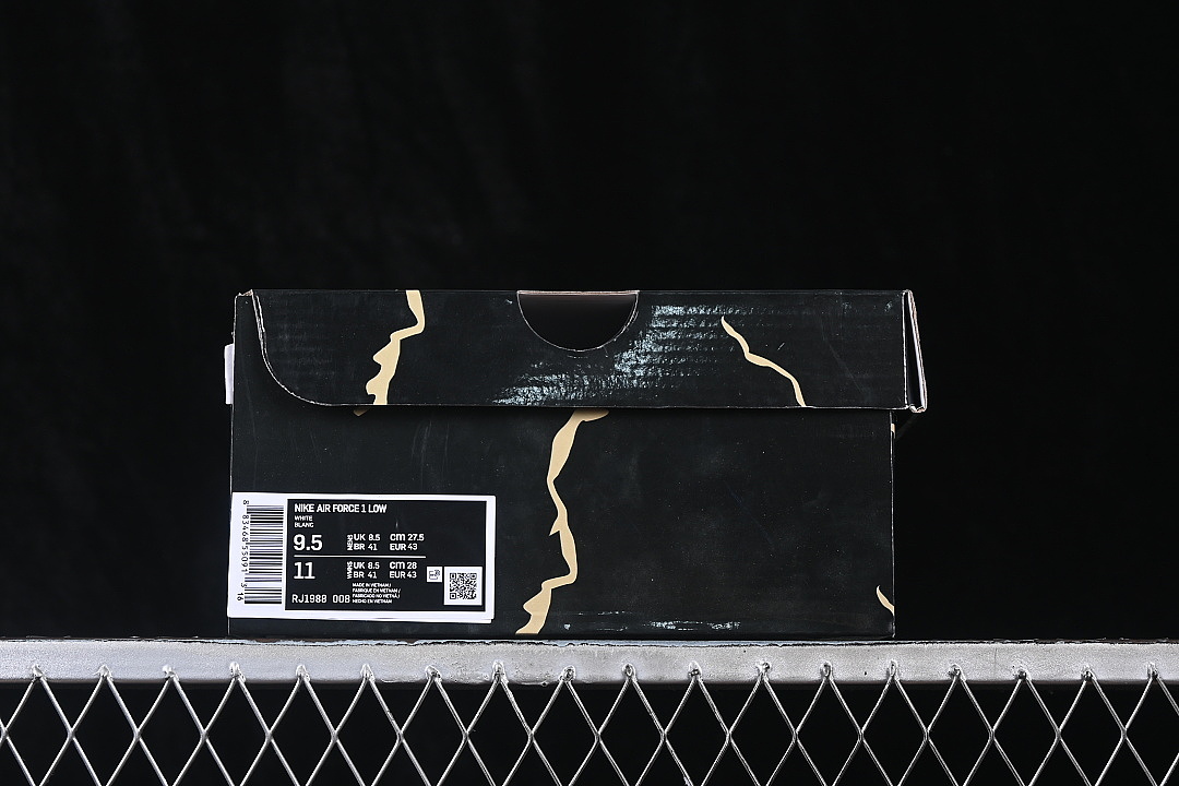 Nike [RJ1988-008]-[AIR FORCE 1 07 LOW CASUAL SNEAKERS SILVER/BLACK]-[WOMAN:36-39]-[MAN:40-45] - Image 11
