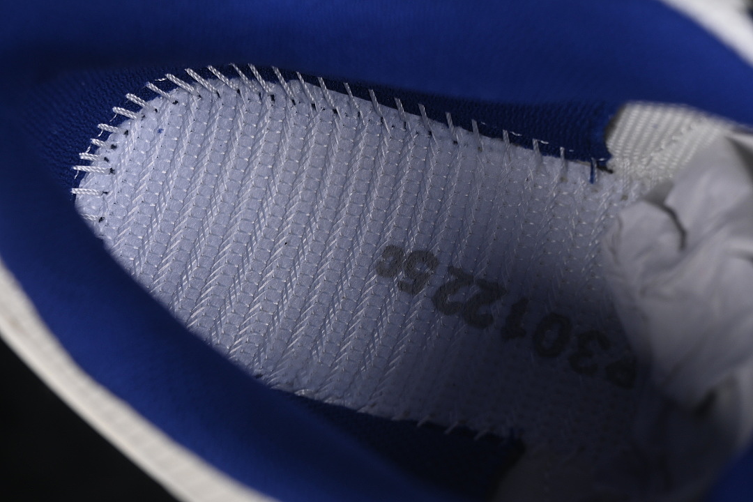 On Running [491721-25]-[XA PRO 3D CROSS COUNTRY SHOES NAVY BLUE/WHITE]-[WOMAN:36-39]-[MAN:40-46] - Image 4