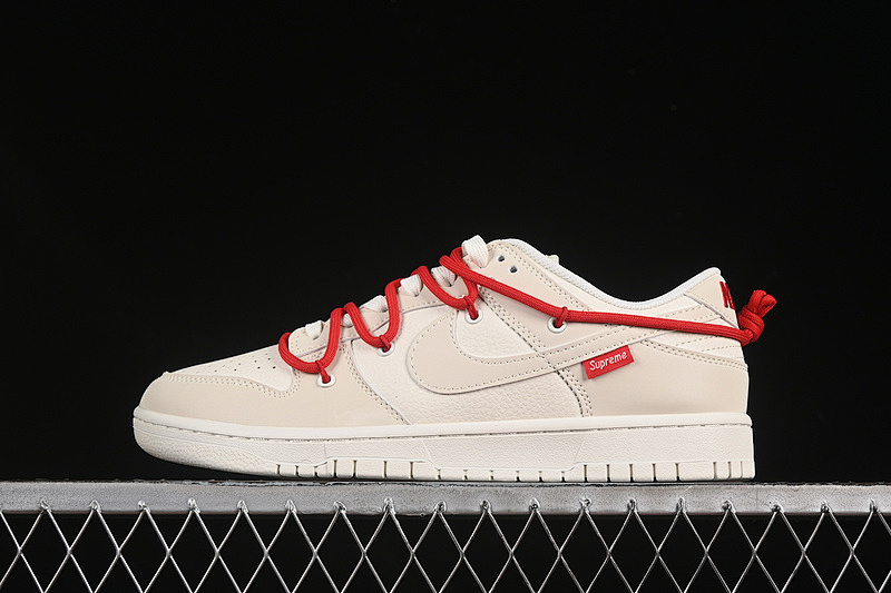 Nike SB DUNK LOW SUP WHITE/RED · DM6868-085, photo 1