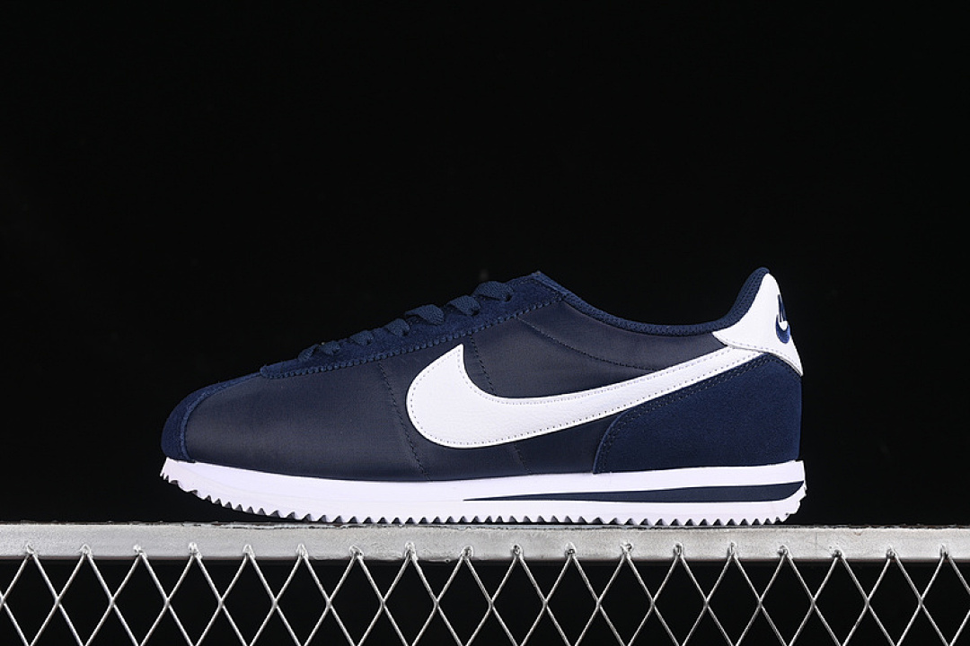 Unbranded [HF0263-400]-[CLASSIC CORTEZ LEATHER MIDNIGHT NAVY/WHITE]-[MAN:41-45], photo 1