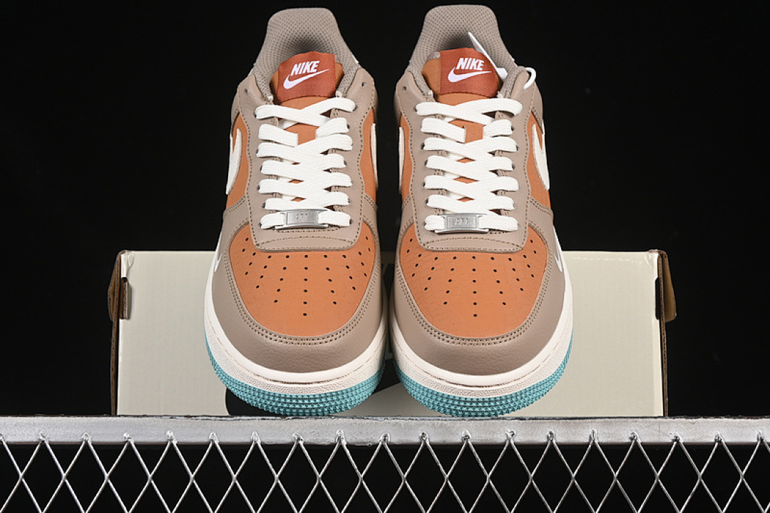 Nike [LW9279-006]-[AIR FORCE 1 07 LOW TS WHITE/GREY/BROWN]-[WOMAN:36-39]-[MAN:40-45] - Image 13