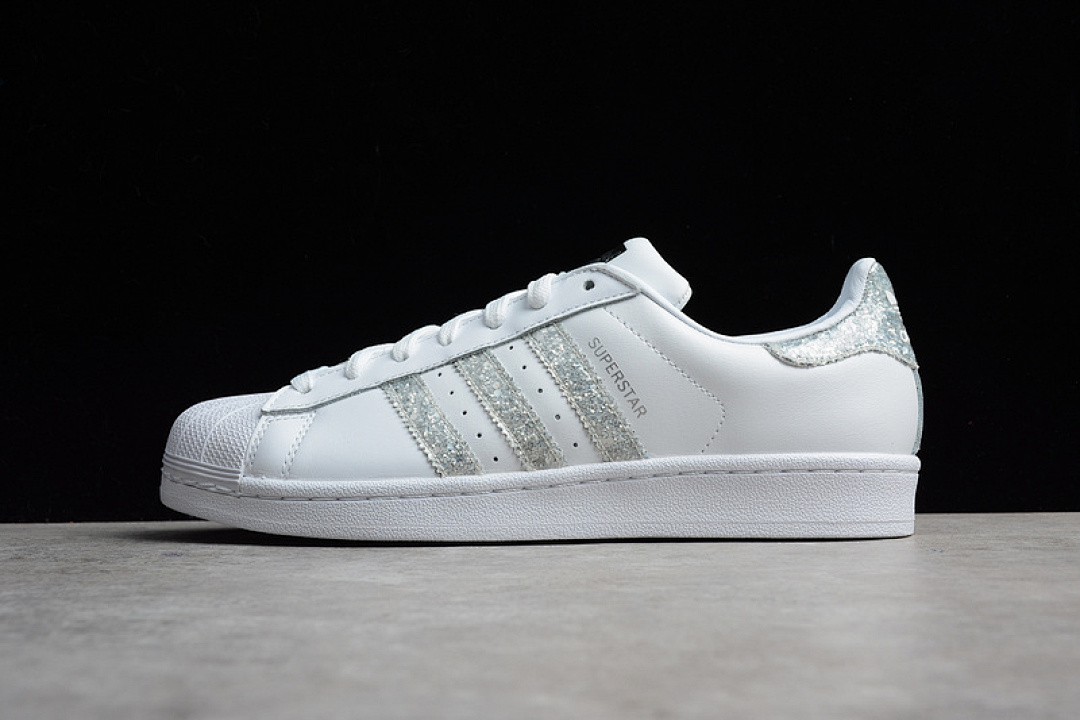 Unbranded [S76923]-[AD SUPERSTAR WHITE METALLIC SILVER GLITTER BLACK]-[WOMAN:36-39 1/3]-[MAN:40-44]-[OG00124], photo 1